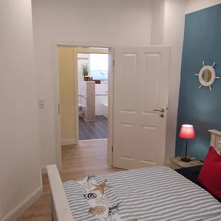 Im Erdgeschoss In Der Altstadt Von * Heiligenhafen