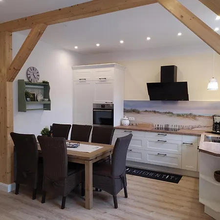 Apartament Im Erdgeschoss In Der Altstadt Von Heiligenhafen