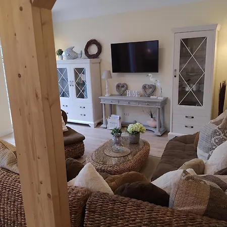 Im Erdgeschoss In Der Altstadt Von Heiligenhafen